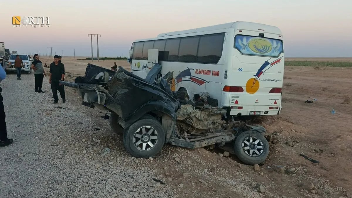 مصرع شخصين وإصابة آخرين في حادث مروع على طريق الرقة - الحسكة