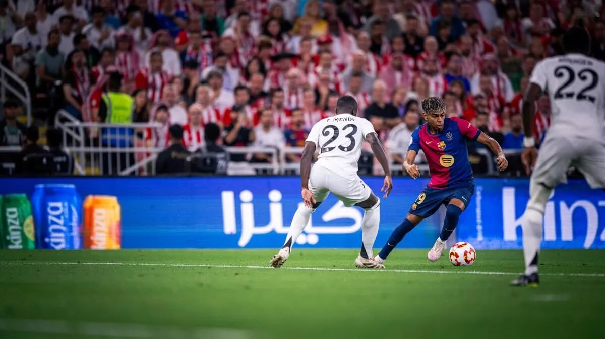 الكشف عن موعد الكلاسيكو: ريال مدريد وبرشلونة يتواجهان في قمة الدوري الإسباني