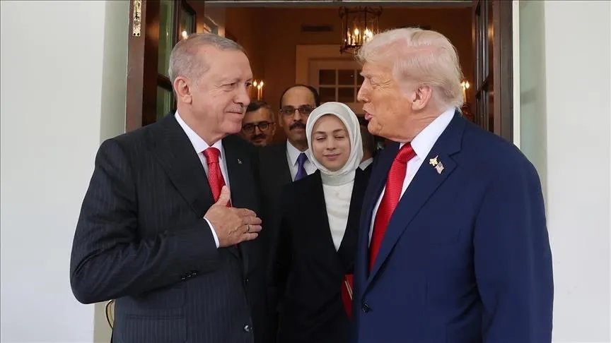 السفير الأمريكي: لقاء أردوغان وترامب كان "أسطورياً" ونظرة العالم للشرع ستتغير