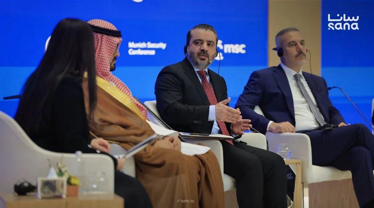 الوزير الشيباني يناقش مستقبل سوريا في مؤتمر ميونيخ للأمن بالعلا