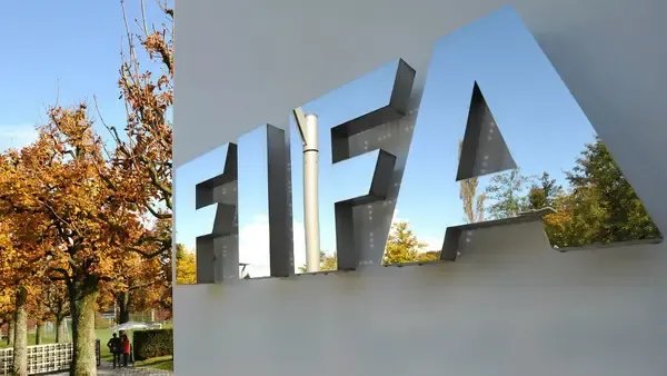 اليويفا والفيفا يرفضان استبعاد إسرائيل من المنافسات الدولية رغم تصاعد الضغوط