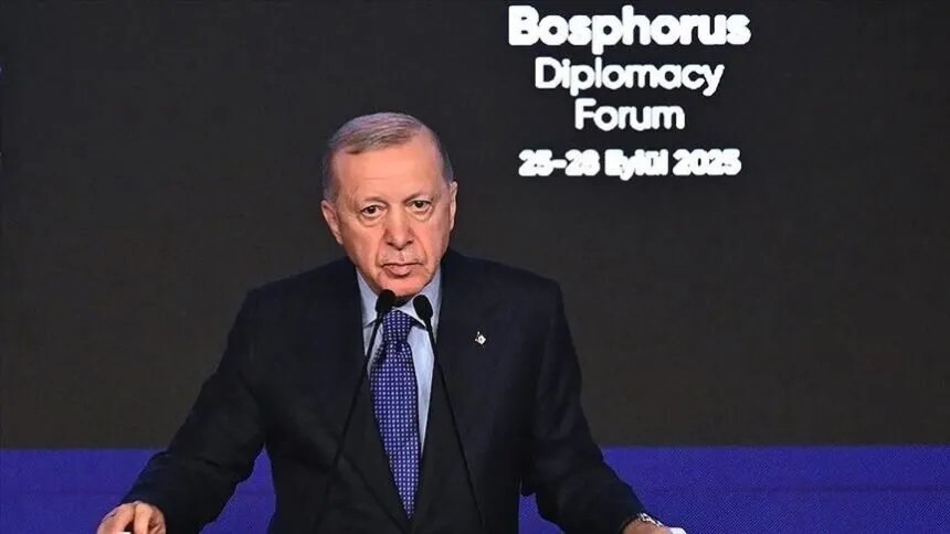 أردوغان يؤكد من أذربيجان: استقرار سوريا مفتاح لأمن المنطقة ويدعو لتعاون دولي