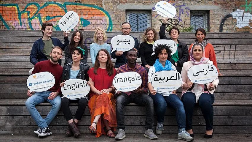 المهاجرون وقود الابتكار في ألمانيا: دراسة تكشف عن مساهمتهم المتزايدة في براءات الاختراع