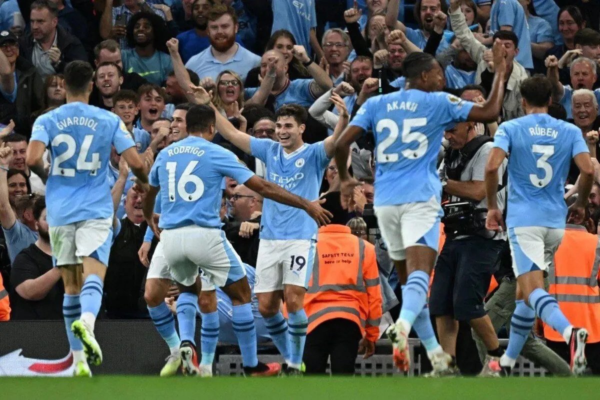 الدوري الإنجليزي: أستون فيلا يسحق نيوكاسل والسيتي يقتنص فوزاً صعباً من إيفرتون