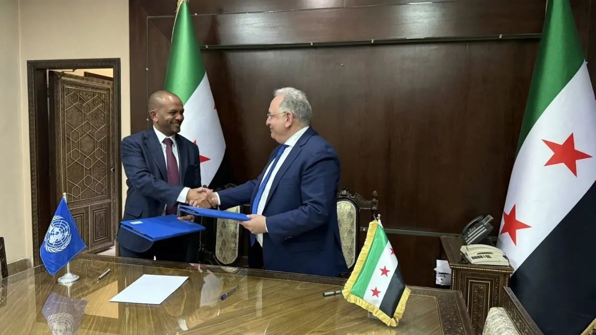 تفعيل المنحة القطرية السعودية لدعم رواتب العاملين في سوريا: تفاصيل الاتفاق