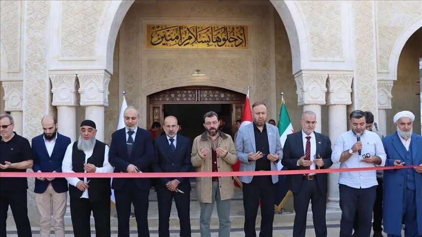 هيئة الإغاثة الإنسانية التركية تفتتح مجمع "سيد بابا" التعليمي في ريف حلب