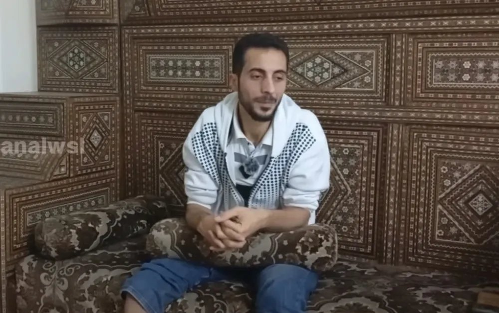 حازم الشيخ: ناجٍ من صيدنايا بساق مبتورة وذاكرة مثقلة بتعذيب لا ينسى