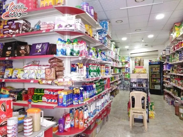 الدولار يكسر حاجز الـ 12 ألف ليرة سورية وتجار يحذرون من ارتفاع الأسعار