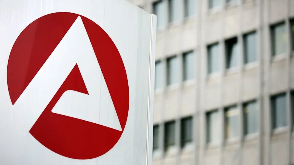 ألمانيا: أكثر من 3.8 مليون شخص يعتمدون على برنامج دعم المواطن وسط تباطؤ الانتعاش الاقتصادي