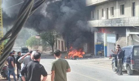 تصعيد خطير: قصف إسرائيلي يستهدف دراجة نارية في بنت جبيل يسفر عن شهيد وجريح.. وإسرائيل تلوح بتكثيف هجماتها ضد حزب الله