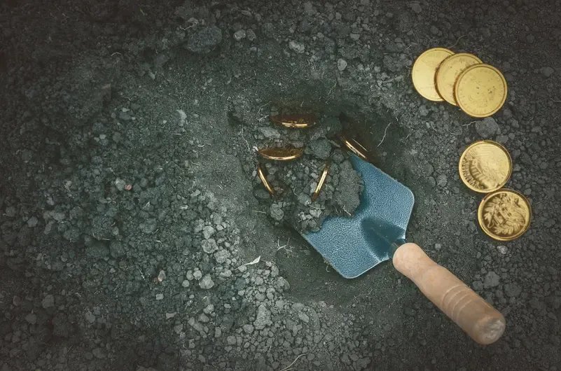 الإيقاع بعصابة تركية تحتال بملايين الليرات عبر دفن آثار ذهبية مزيفة