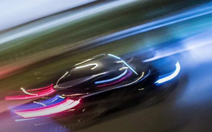 مأساة في ألمانيا: أب يقود تحت تأثير المخدرات بسرعة 230 كم/س ويتسبب في مصرع ابنه