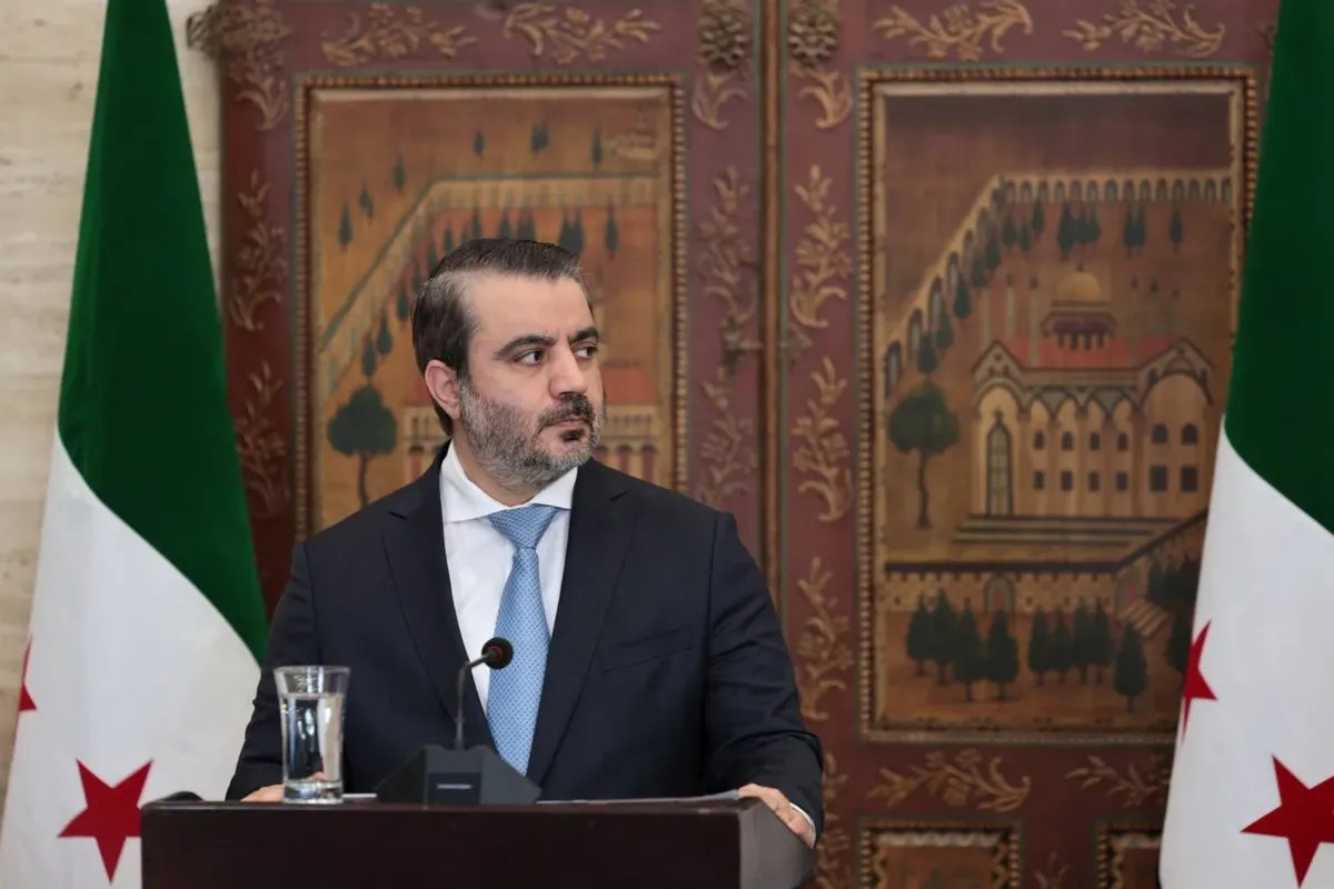 وزير الخارجية السوري يعيد تعيين دبلوماسيين منشقين سابقاً ويؤكد على استعادة الكفاءات الوطنية