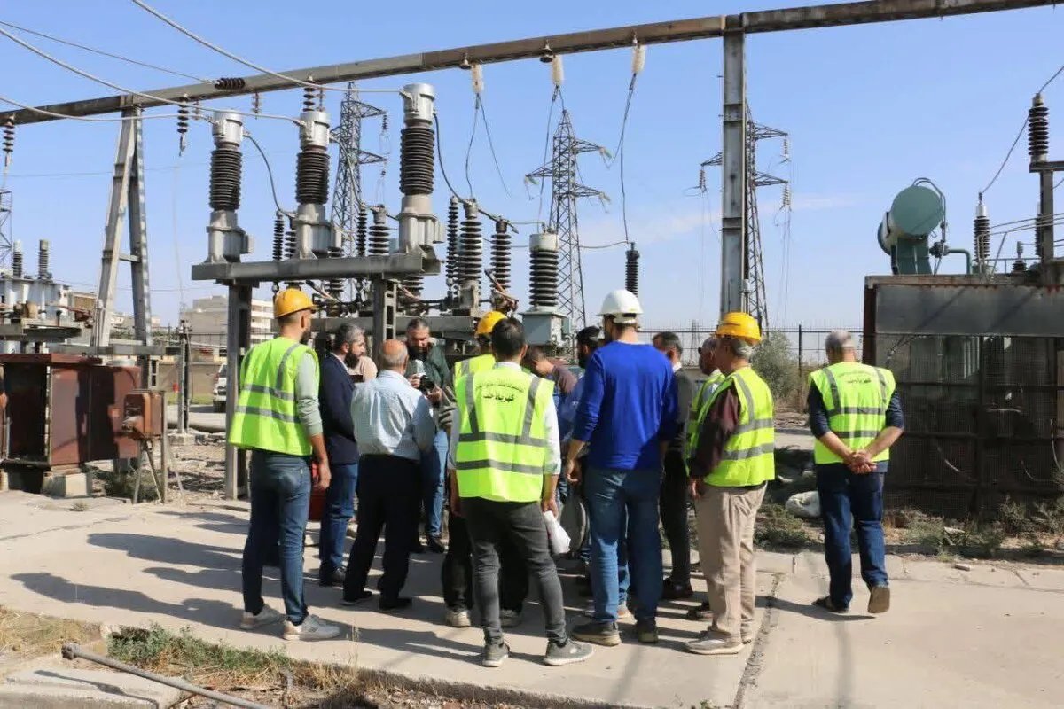 بعد عقد من الانقطاع: عودة الكهرباء إلى الأحياء الشرقية في حلب