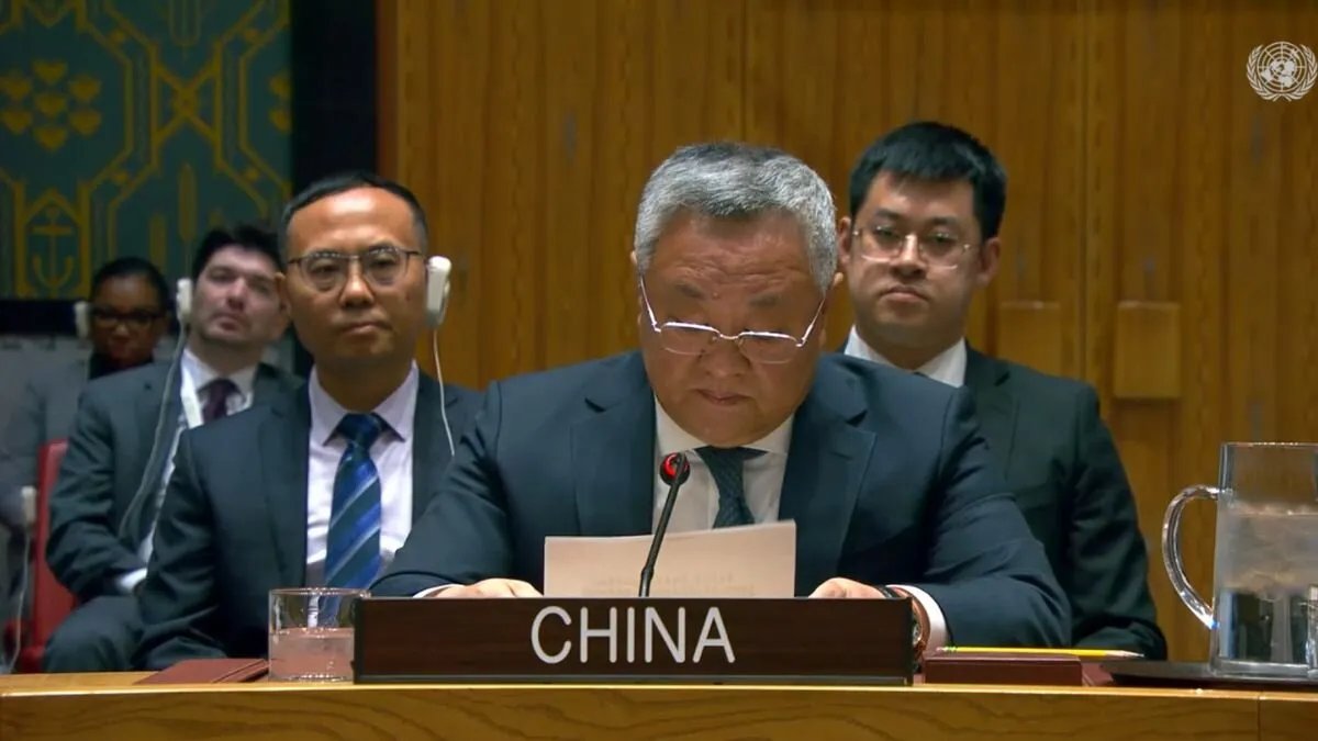 الصين تمتنع عن التصويت على شطب اسم أحمد الشرع من قوائم العقوبات: ما الأسباب؟