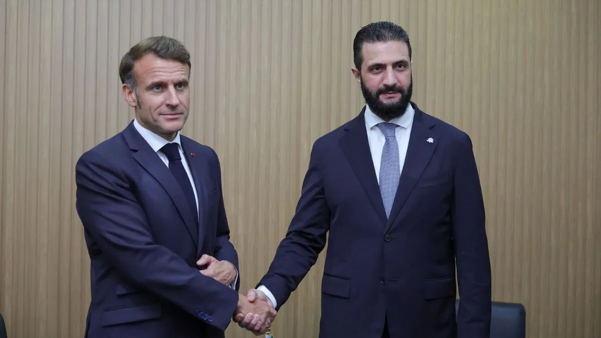 ماكرون يدعو الشرع للانضمام إلى التحالف الدولي ضد تنظيم الدولة الإسلامية وزيارة مرتقبة للبيت الأبيض