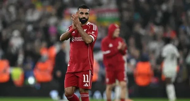 اجتماع حاسم يحدد مصير محمد صلاح مع ليفربول: هل يغيب عن 11 مباراة؟
