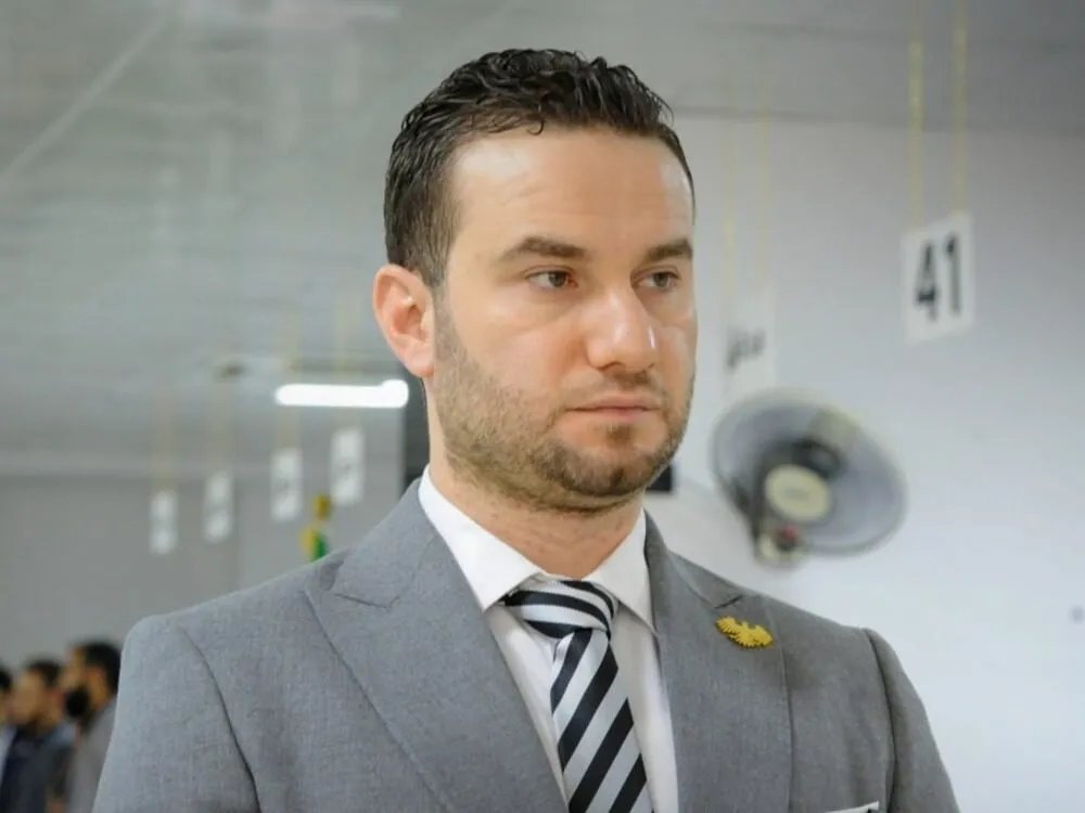 الداخلية السورية ترد على "ريانوفوستي" وتوضح الحقائق حول الأمن والمطلوبين والتحول الرقمي