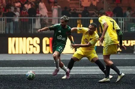 دربحة وشونج بونج يقودان فريقيهما إلى نصف نهائي مثير في كأس دوري الملوك بالرياض