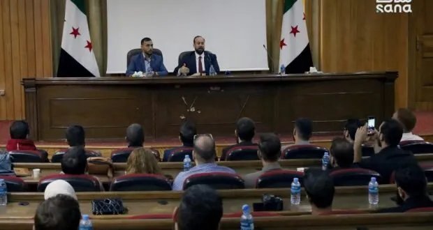 وزير الإعلام يبحث مع إعلاميي حماة سبل تطوير العمل الإعلامي وحملة "فداء لحماة"