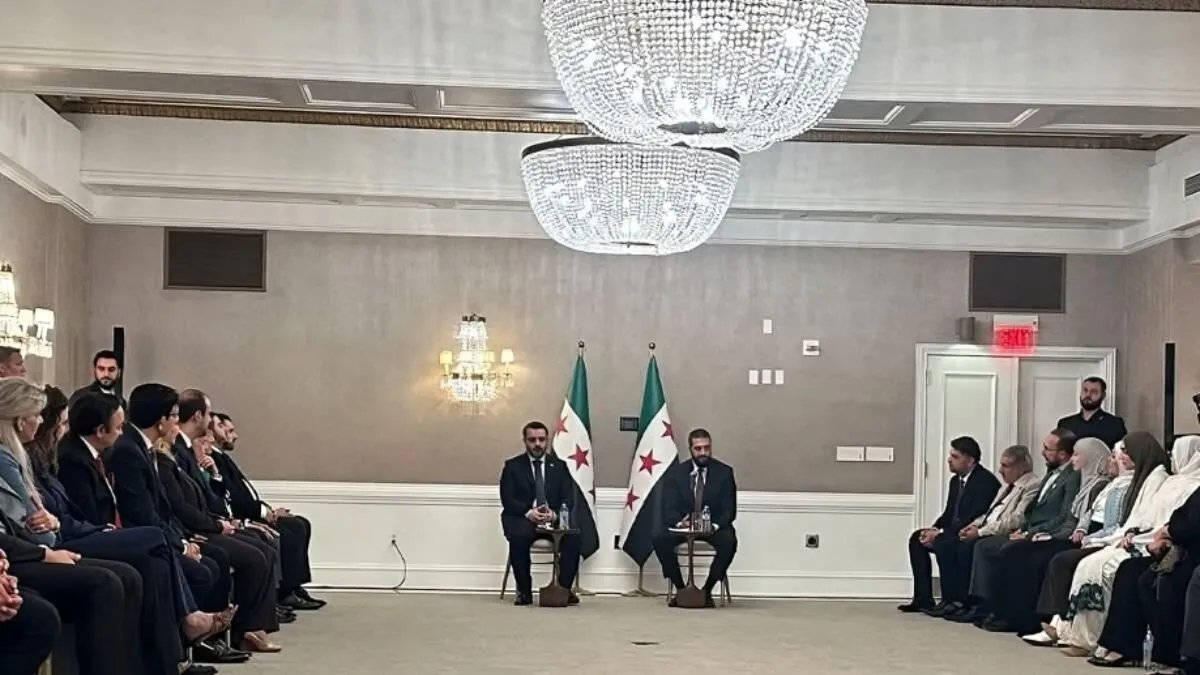 الشرع من واشنطن: العقوبات على سوريا تقترب من نهايتها وزيارة مرتقبة لترامب