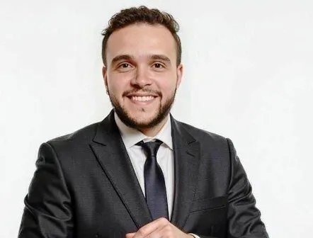 «أخبار السياحة»: برنامج جديد للإعلامي محمود عفيفي يضيء على جمال مصر على قناتي النهار وشرم الفضائية