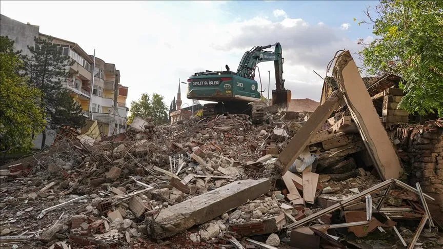 باليكسير التركية تهتز: زلزال بقوة 4.9 درجات يضرب قضاء صندرغي