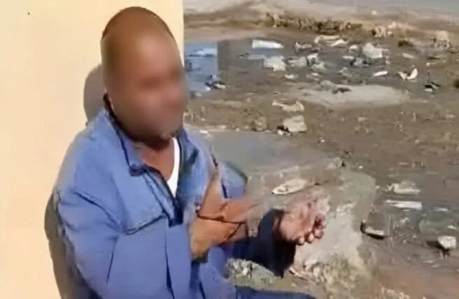 تضامن واسع مع عامل نظافة في دير الزور بعد تعرضه للتنمر