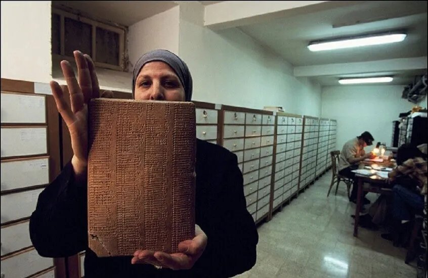 تحقيقات مكثفة في سرقة تماثيل رومانية من المتحف الوطني بدمشق