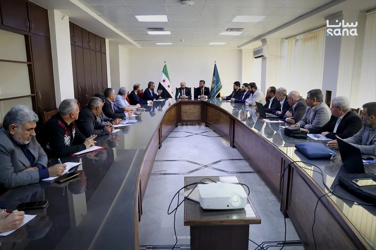 وزير الطاقة السوري يبحث خطط الاستثمار المائي لمواجهة تحديات القطاع وتلبية احتياجات المواطنين