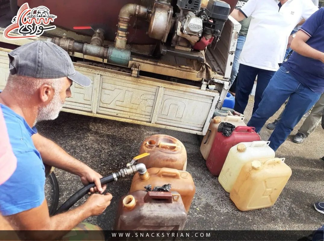 بعد تخفيض أسعار المحروقات بالدولار.. تساؤلات حول التسعير وآلية التطبيق في سوريا