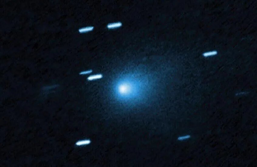 علماء يرصدون إشارة راديوية غريبة من النجم الزائر 3I/ATLAS أثناء مروره بالقرب من الأرض