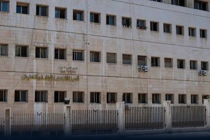 تحقيق فساد: عقد بـ7 ملايين دولار يطيح بمسؤولين في وزارة الأشغال في عهد النظام البائد