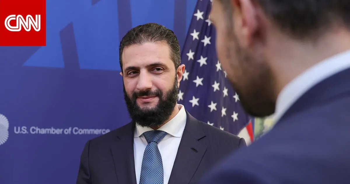 فيديو متداول: رد أحمد الشرع الذكي على دعابة ترامب يثير تفاعلاً واسعاً وتعليق نائب الرئيس