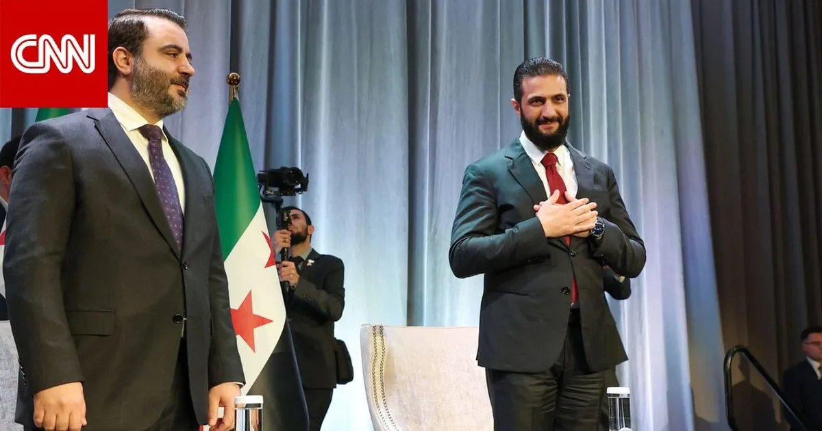 موقف مؤثر للرئيس أحمد الشرع يثير الإعجاب برفضه الجلوس على كرسي مختلف عن كرسي الشيباني