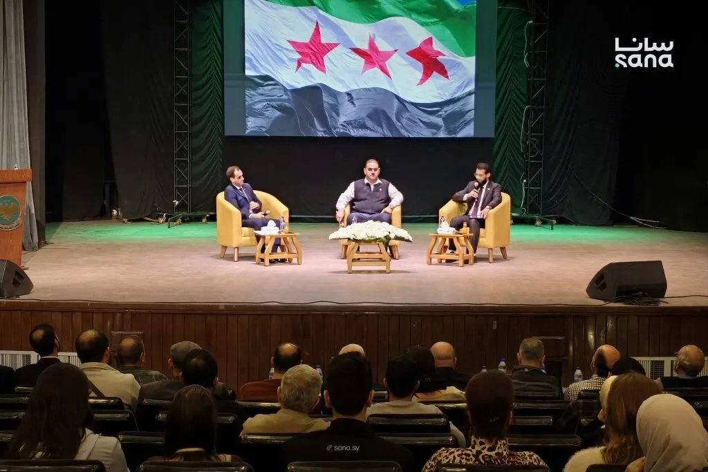 محاضرة تفاعلية في حمص: التعافي المجتمعي والحوكمة الرشيدة أساس مستقبل سوريا