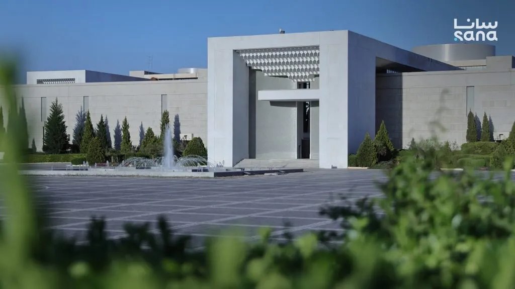 الرئاسة السورية تنفي بشدة مزاعم تعاون الرئيس الشرع مع التحالف الدولي ضد داعش والقاعدة