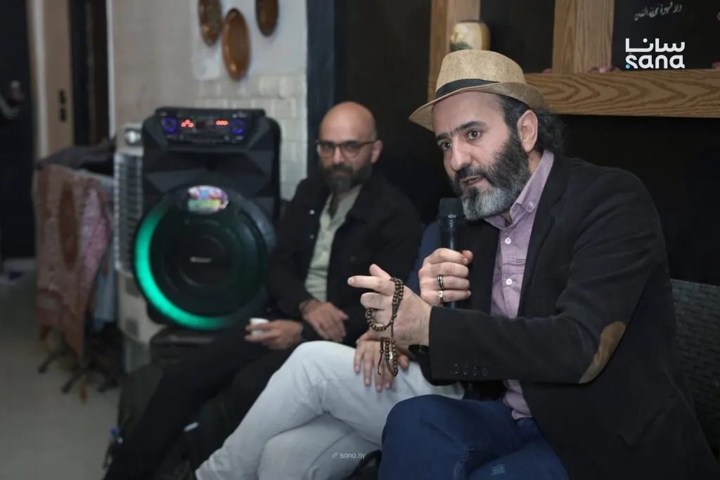 عدي الزعبي يستكشف آفاقًا جديدة لأدب الرحلة العربية في كتابه "الظلال المتنقلة"