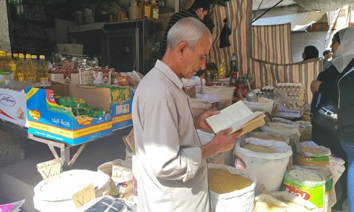 سوريا: كيف أجبرت الأزمة الاقتصادية المواطنين على تحويل الديون إلى وسيلة لتأمين قوتهم اليومي؟