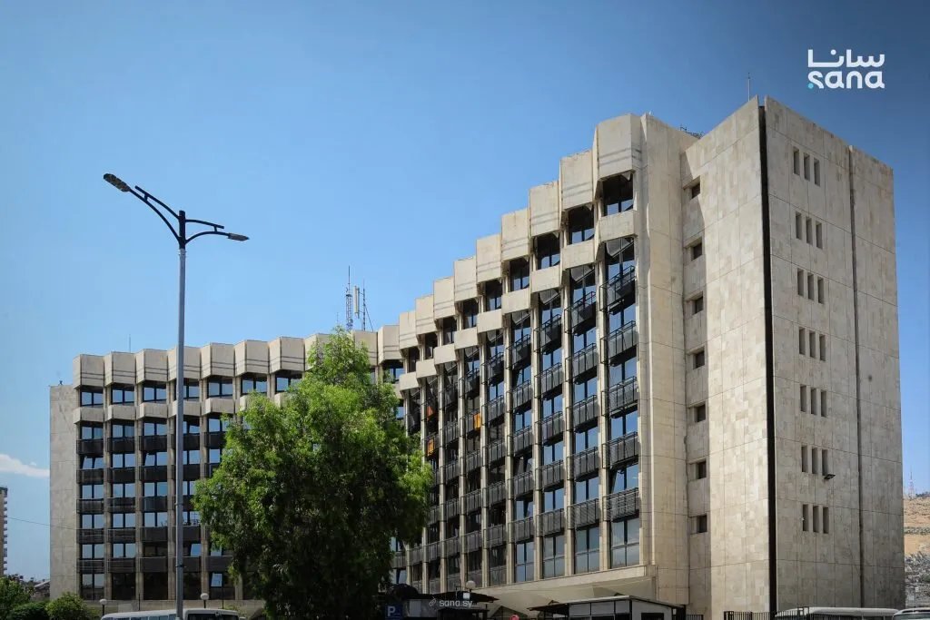 التعليم العالي توضح تفاصيل القبول الجامعي وملء الشواغر للعام الدراسي 2025-2026