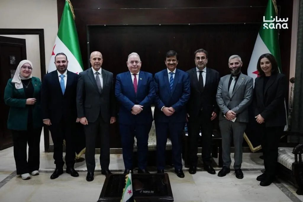 وزير المالية السوري يبحث مع مؤسسة التمويل الدولية سبل تعزيز الاستثمار والتعاون في سوريا