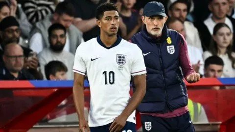 توخيل يرد على بيلينغهام بغضب: هنا ليست ريال مدريد.. لا مكان للاعتراض على قراراتي