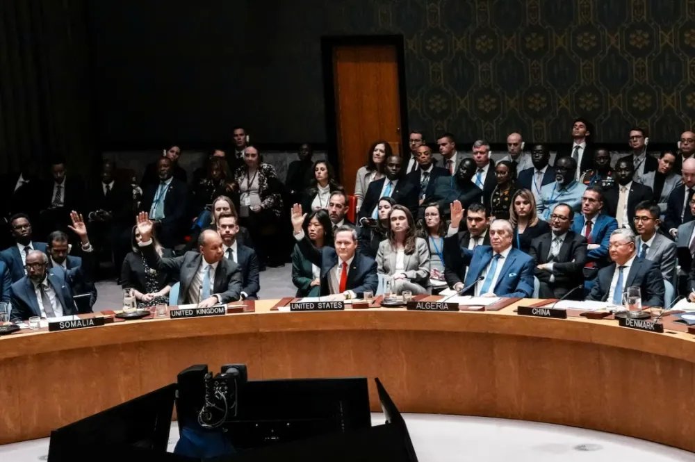 مجلس الأمن يتبنى مشروع القرار الأمريكي لوقف الحرب في غزة