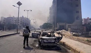 تحقيقات مجازر الساحل والسويداء: هل تسعى دمشق لطيّ الملفات بتهمة "جنحة"؟