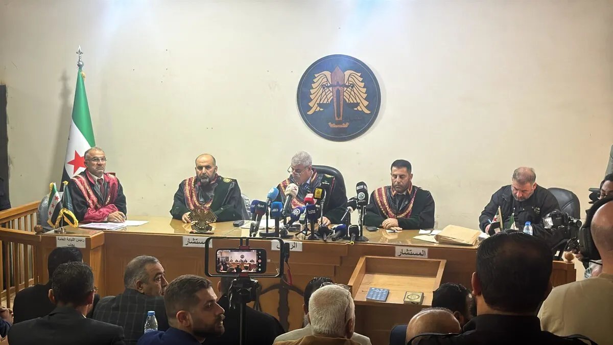 بدء جلسات محاكمة تاريخية حول أحداث الساحل: خطوة نحو العدالة الانتقالية في سوريا