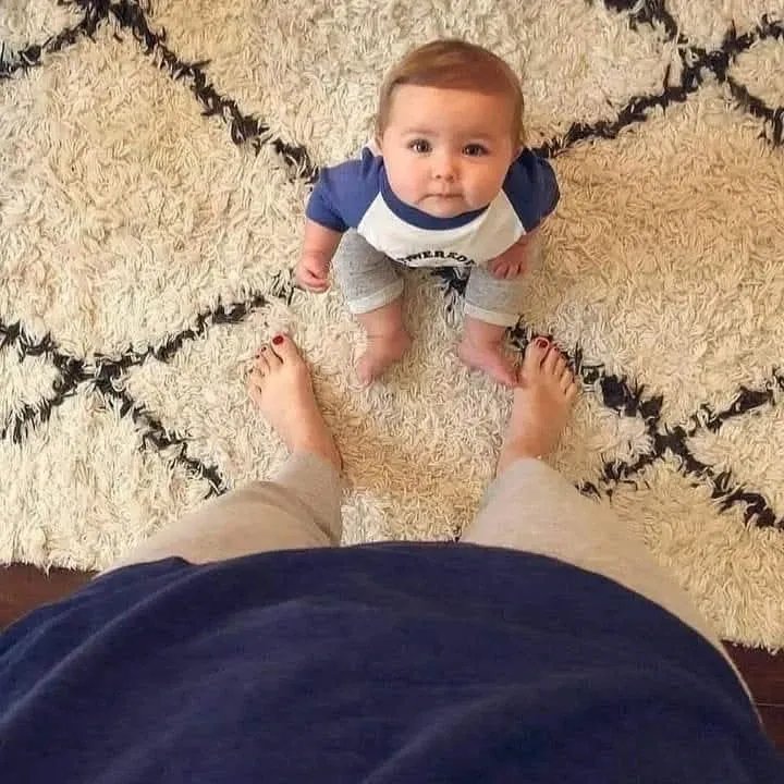 اكتشف قوة الحديث مع طفلك منذ الولادة: مفتاح لتنمية الذكاء والقدرات العقلية