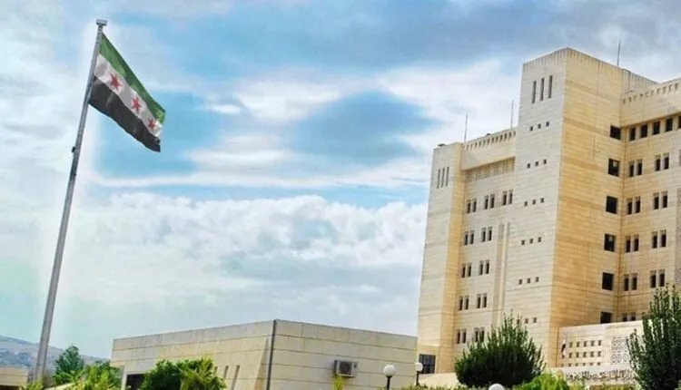 سوريا تستنكر زيارة نتنياهو للمنطقة العازلة وتصفها بـ "الانتهاك الصارخ للسيادة"