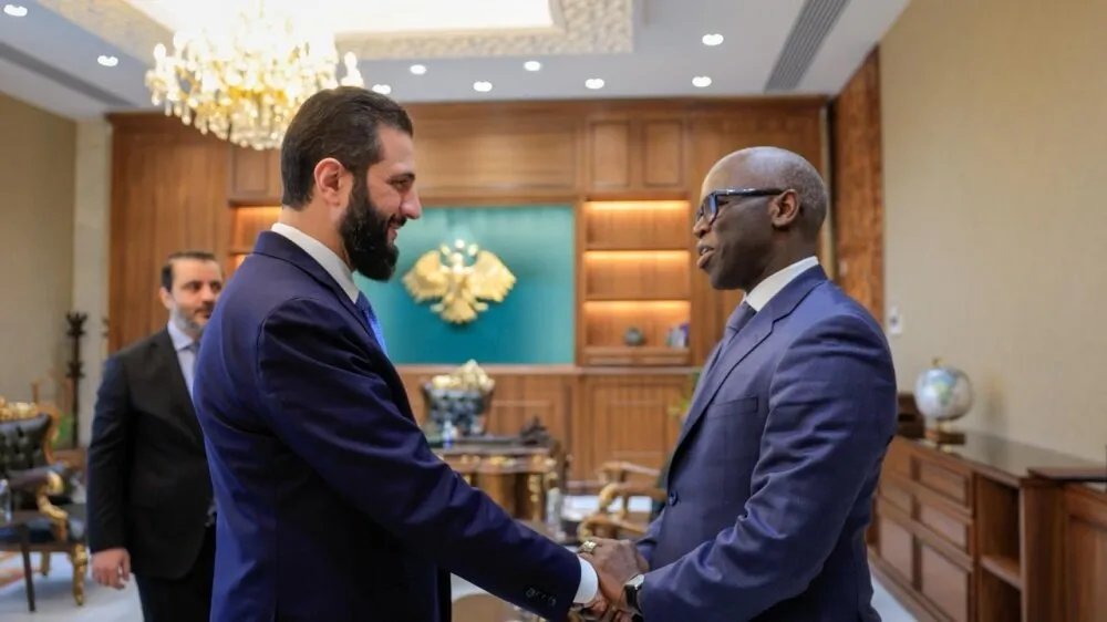 الرئيس الشرع يبحث مع البنك الدولي تعزيز التعاون وجهود إعادة الإعمار في سوريا