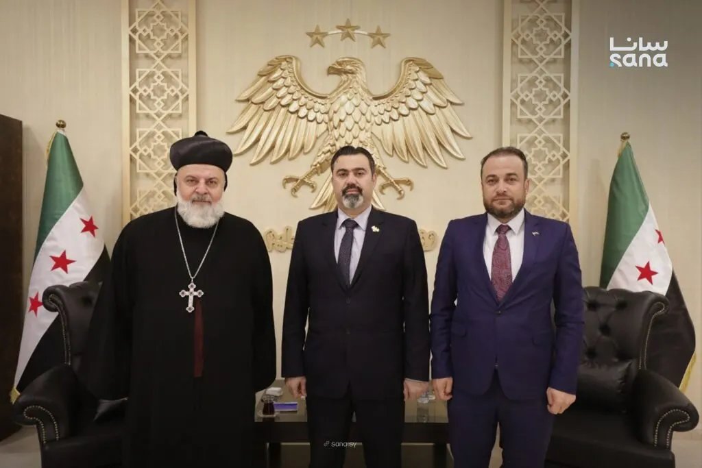 وزير التربية يبحث مع مطران الجزيرة والفرات تعزيز التعاون التعليمي