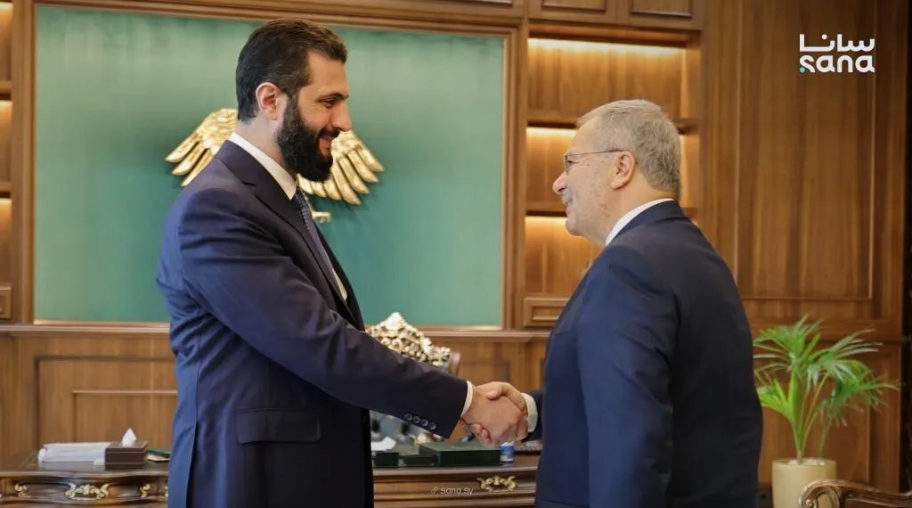 الرئيس الشرع يستضيف نائب رئيس الوزراء اللبناني في قصر الشعب لبحث العلاقات الثنائية